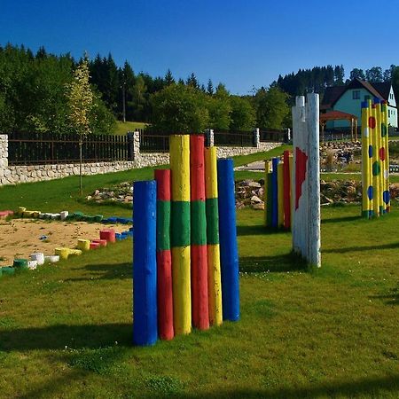Hotel Forestyma Годонин Экстерьер фото